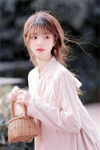 回忆成诗，悲歌难休评价五颗星